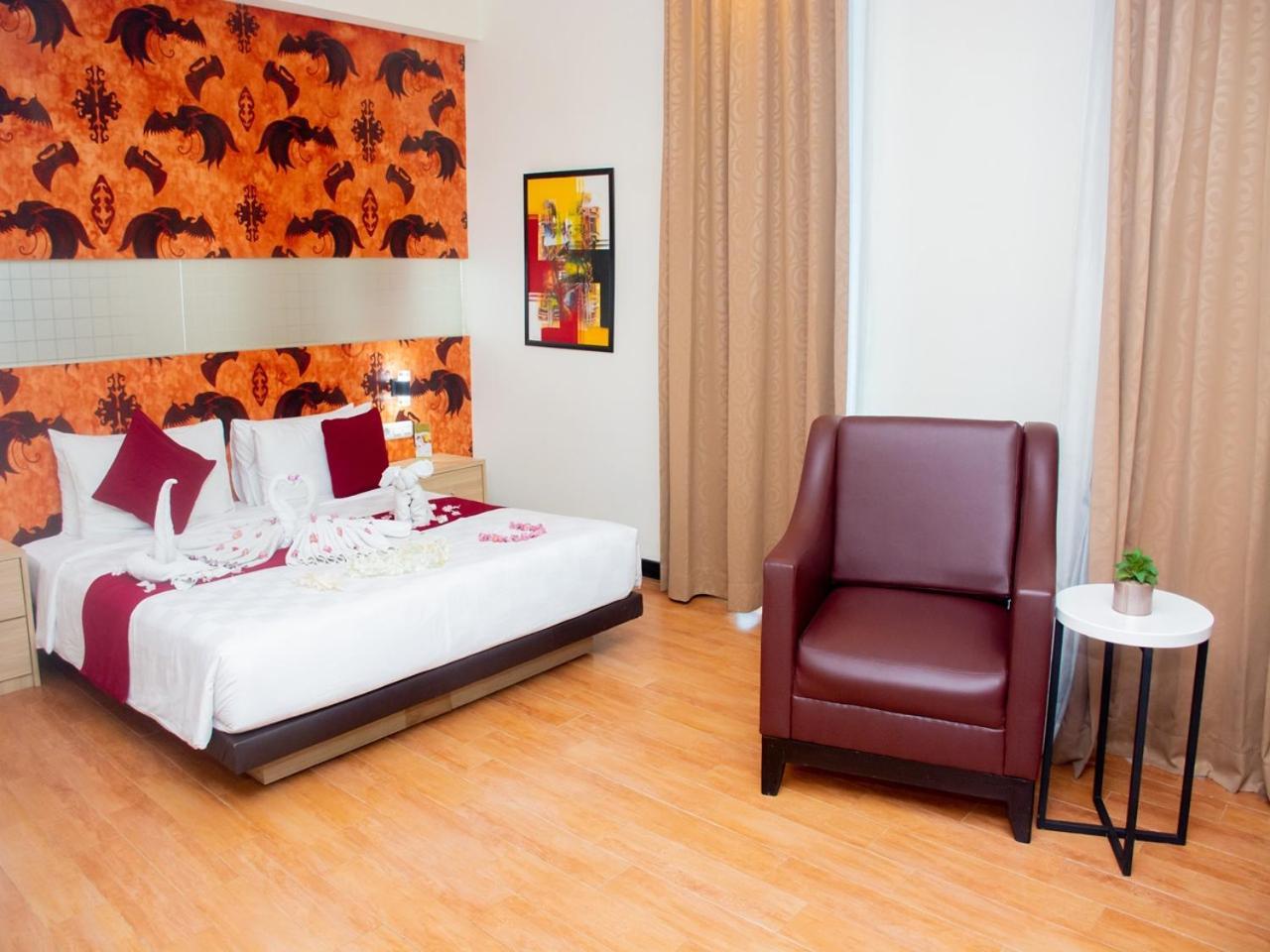 @Hom Premiere By Horison Abepura Hotel Jayapura Bagian luar foto